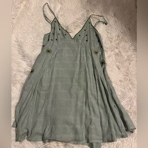 Pull&Bear Green Embroidered Dress
